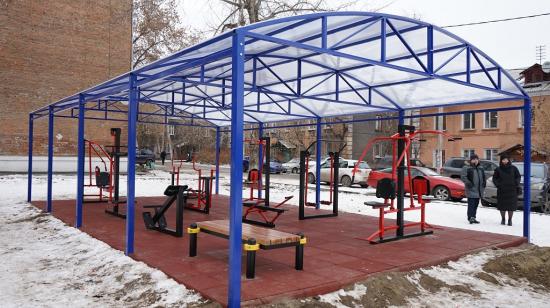 Новые спортивные площадки начали принимать в Иркутске