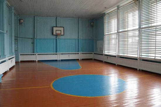 Девять школьных спортзалов капитально отремонтируют в Иркутской области