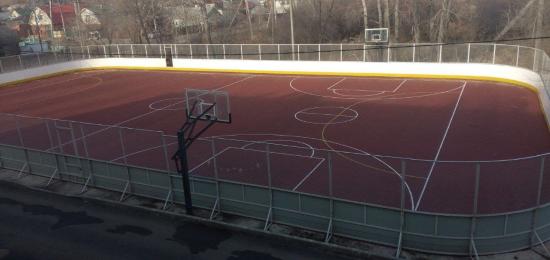 Спортивные площадки обновили в этом году в нескольких школах Иркутска
