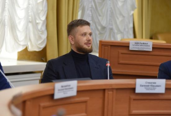 Евгений Стекачев предложил разделить в Иркутске молочную кухню и комбинат питания