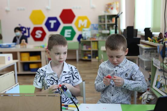 STEM-лаборатория начала работать в одном из иркутских детских садов