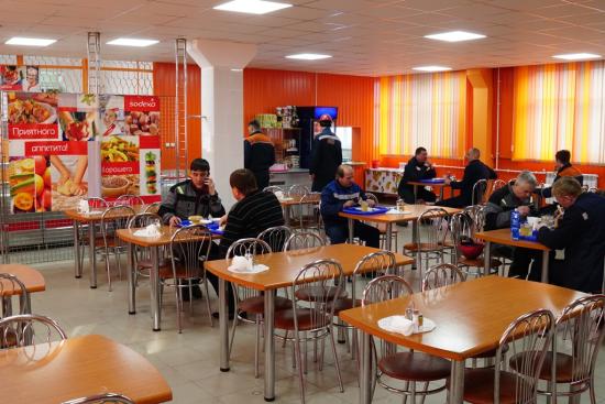 На БрАЗе после ремонта открылась одна из заводских столовых