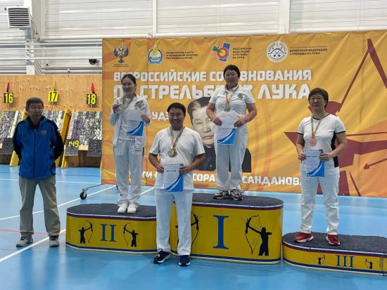 Лучники Приангарья выиграли пять медалей на всероссийских соревнованиях памяти профессора Бориса Санданова