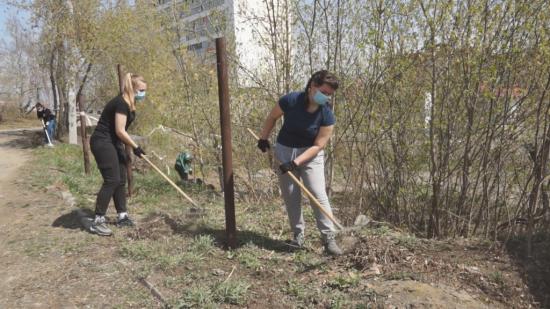 Берег реки Ушаковка убрали в Иркутске