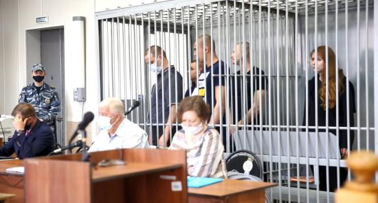 Банда Устюгова предстала в Иркутске перед судом