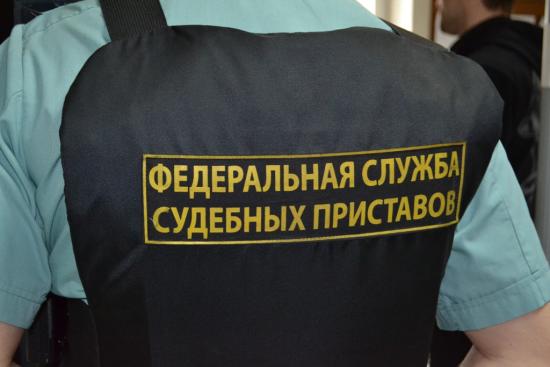 Главный бухгалтер одного из иркутских техникумов нарушила порядок перечисления взысканий приставам