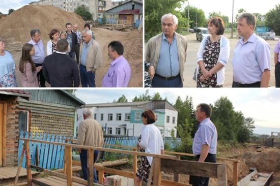 Министр жилищной политики, энергетики и транспорта Иркутской области Артур Сулейменов оценил качество работ по подготовке к зиме в Чунском районе Артур Сулейменов проверил ход подготовки к отопительному сезону в Чунском районе