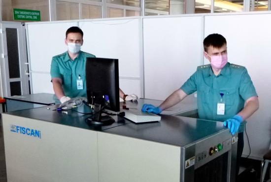 Сокращение международных авиарейсов повлияло на работу таможенного поста Аэропорт Иркутск