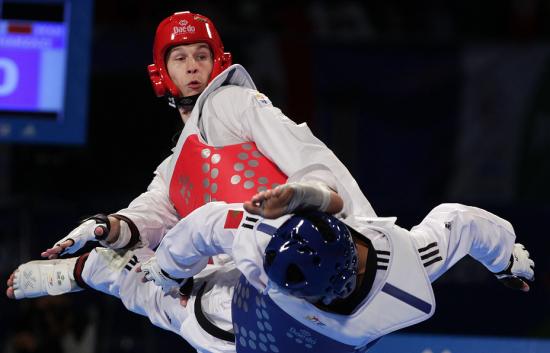Спортсмены Иркутской области успешно выступили на чемпионате Сибири по тхэквондо