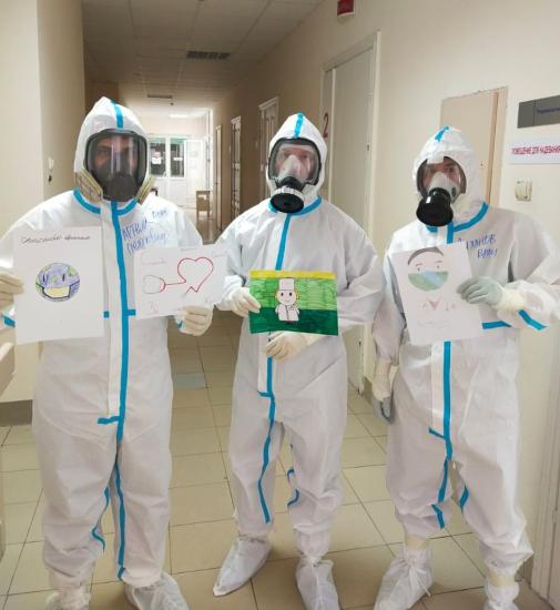 «Точка будущего» готовит обеды и ужины для врачей пяти больниц