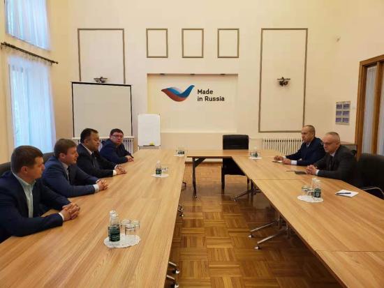 Делегация Иркутской области посетила Торгпредство Российской Федерации в Китае