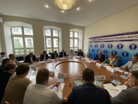 Вопросы трудоустройства в Иркутской области трудовых мигрантов из Узбекистана обсудили на площадке ТПП ВС