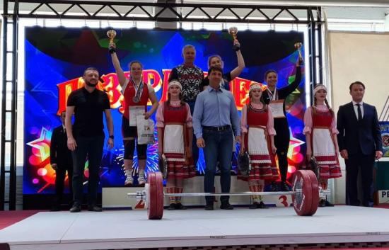 Спортсмены Иркутской области в первые дни июня завоевали призовые места по борьбе, скалолазанию и тяжелой атлетике