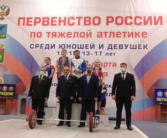 Тяжелоатлеты Приангарья завоевали 12 медалей завоевали на первенстве России