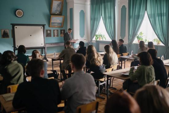 Седьмой фильм цикла «Тыловики» – «Подвиг детей войны» - представили в День Защитника Отечества
