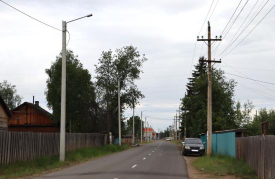 Уличное освещение появилось в одном из поселков Чунского округа