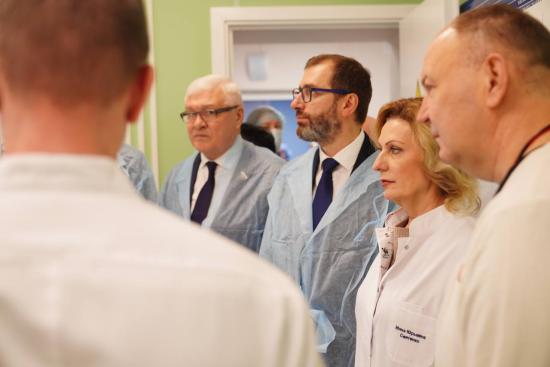 Первое в детских медучреждениях России комплексное «умное отделение» открыли в Иркутской детской областной клинической больнице
