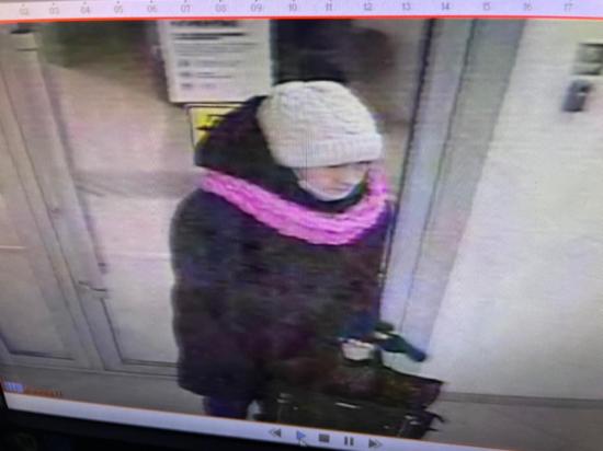 Усольскую пенсионерку обманули в отделении банка