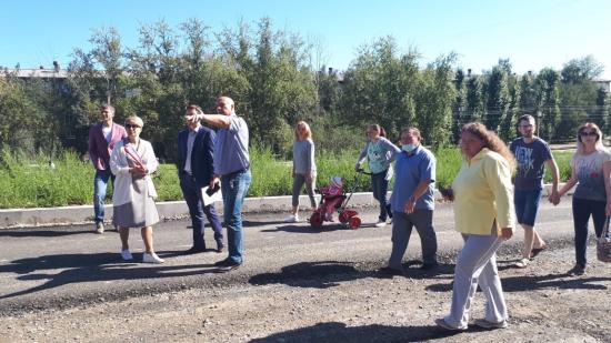 Жители Иркутска недовольны качеством ремонта дороги на улице Баумана