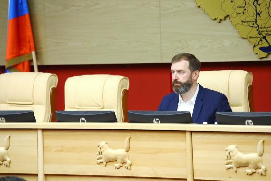 Александр Ведерников предложил инициировать поправки в бюджет Иркутской области