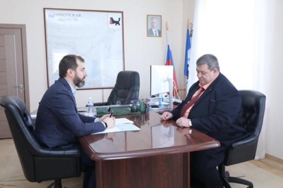 Александр Ведерников обсудил с Олегом Боровским развитие Саянска