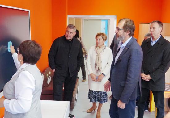 Новые социальные объекты осмотрели в городе Черемхово депутаты ЗС