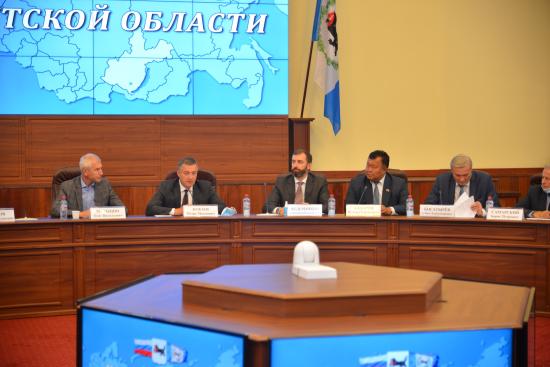 Александр Ведерников принял участие во встрече с министром спорта РФ Олегом Матыциным