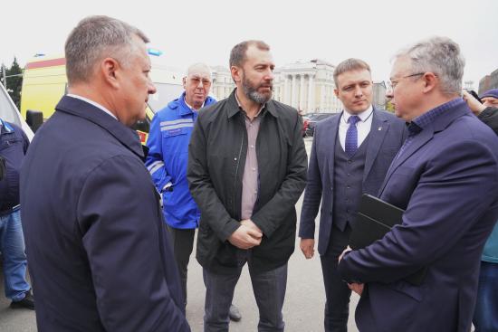 Девять новых автомобилей скорой медицинской помощи поступили в Иркутскую область