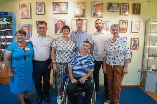 Выставку художника Михаила Игумнова помогут организовать в Иркутске депутаты ЗакСобрания