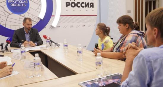 Александр Ведерников поручил проработать вопрос поддержки инклюзивных культурных учреждений