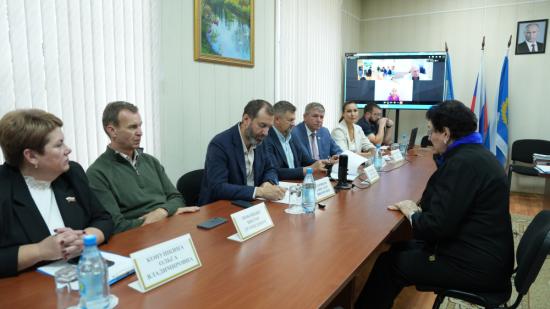 Спикер ЗС провел прием граждан в Нижнеудинске по вопросам детской безопасности и доступности специализированной медпомощи для пожилых людей