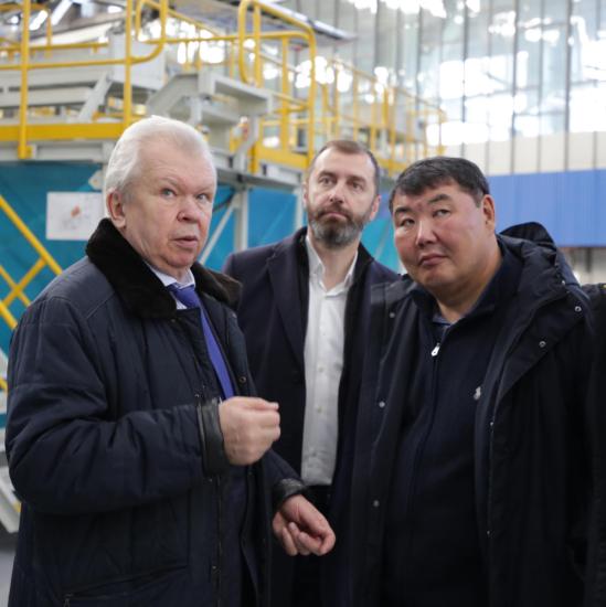 Председатель Ил Тумэн Республики Саха Алексей Еремеев посетил Приангарье по приглашению спикера ЗС Александра Ведерникова