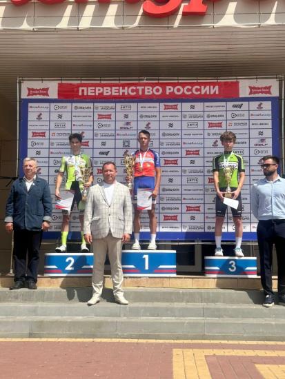Велогонщик Сергей Блинов из Шелехова одержал победу на первенстве России в гонке-критериуме