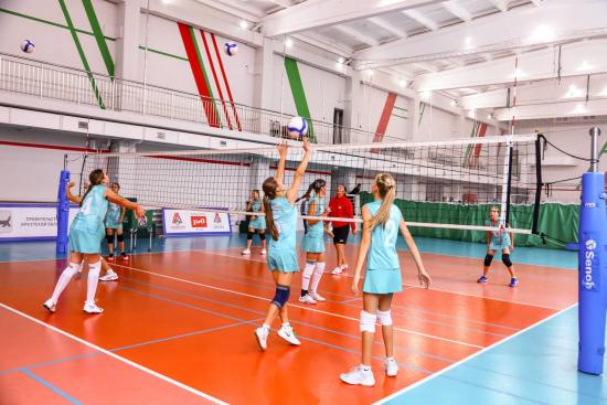 Отделение бесплатного волейбола для детей открыли в Иркутске
