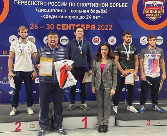 Борцы Иркутской области завоевали две медали на первенстве России среди юниоров