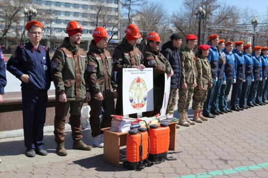 Волонтеры в Иркутске будут раздавать листовки о пожарной безопасности