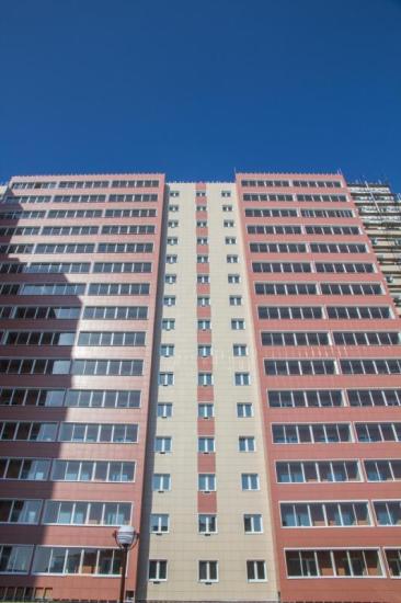 Учитывая, что фактически дома уже возведены, необходимо устранить нарушения, препятствующие их вводу и передать квартиры дольщикам Маргарита Ли: Волнения дольщиков ЖК «Высота» преждевременны