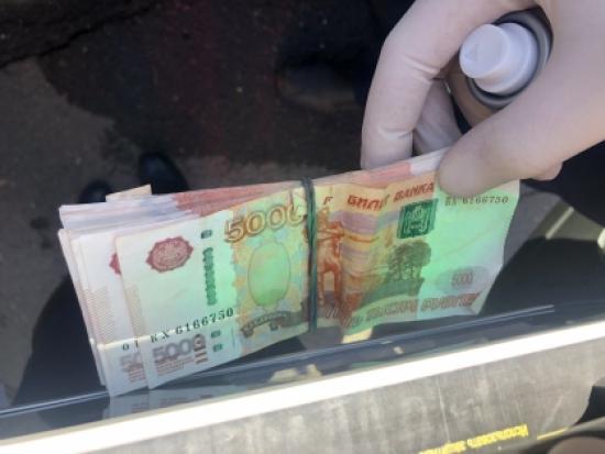 Одному из фигурантов по делу о мошенничестве с путепроводом в Заларях предъявлено обвинение во взятке