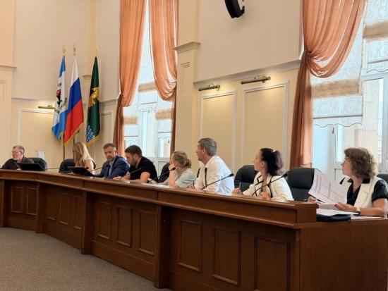 Реализация большей части инициатив по проекту «Есть Решение» в Ангарском городском округе вышла на этап завершения и приёмки