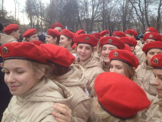Сегодня в Иркутске в рядах юнармии насчитывается более 600 школьников Иркутские школьники стали участниками Первого Всероссийского военно-патриотического форума «Я-ЮНАРМИЯ»