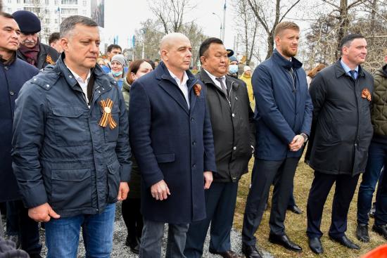 В Иркутске заложили камень на месте будущей стелы «Иркутск – Город трудовой доблести»