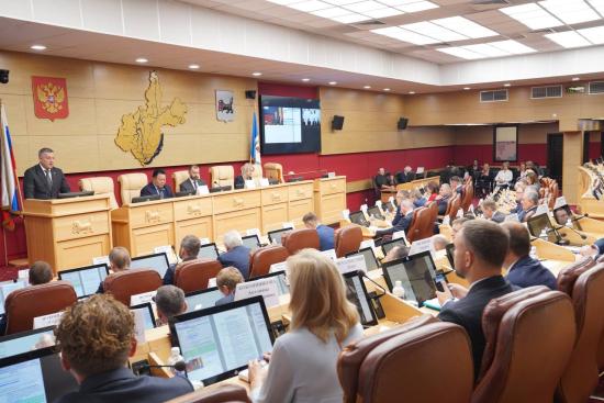 Бесплатным двухразовым питанием планируется обеспечить в Приангарье детей-инвалидов и инвалидов, обучающихся в организациях профобразования