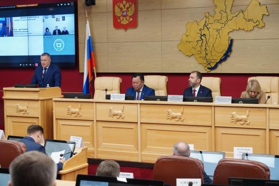 Многодетные семьи погибших участников СВО будут получать земельные участки вне очереди