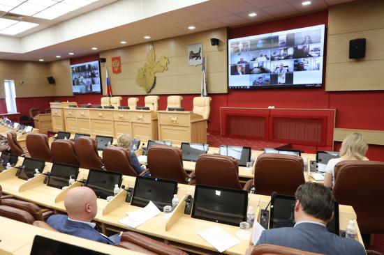 Резервный фонд Иркутской области увеличат на 1,35 млрд рублей для борьбы с коронавирусом