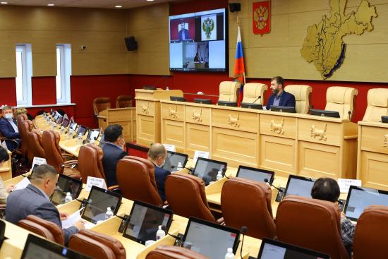 Сессия Заксобрания рассмотрит более 30 вопросов