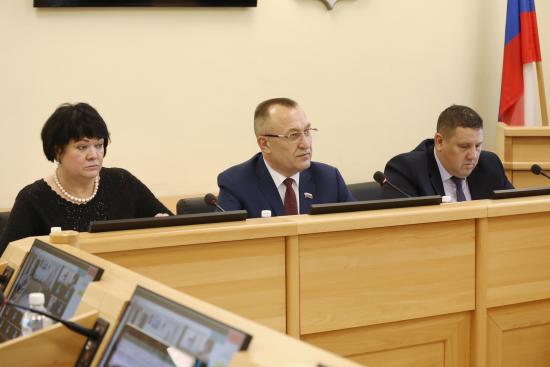 Субсидии по ряду направлений распределят между муниципалитетами Приангарья во время работы над бюджетом во втором чтении