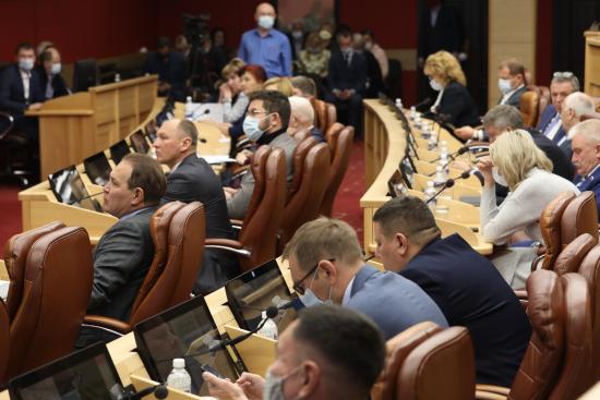 Бюджет на 2022 год и стратегия соцэкономразвития станут главными вопросами 48-й сессии Заксобрания Иркутской области
