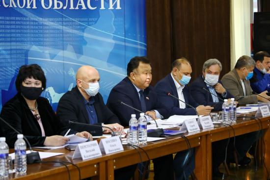 Освоение промплощадки Усольехимпрома обсудили депутаты Заксобрания в рамках рабочей поездки