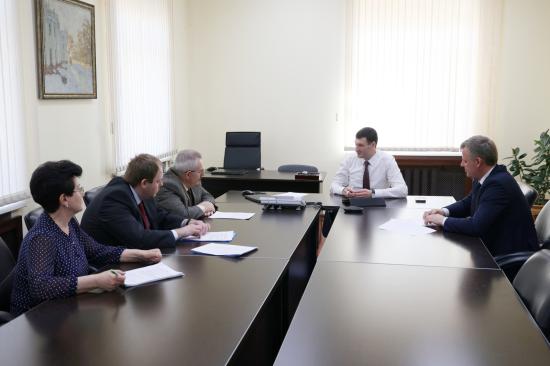 Муниципалитетам Иркутской области рекомендовано проиндексировать оклады муниципальных служащих