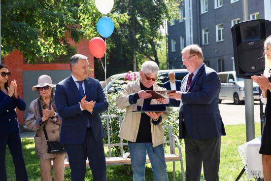 Многоквартирный дом в центре Иркутска наградили «Знаком качества ЖКХ»